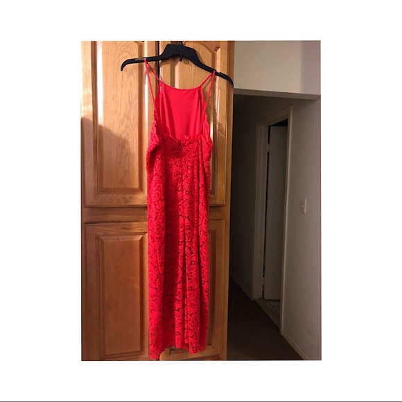 Red lace dress spaghetti straps - Picture 2 of 3